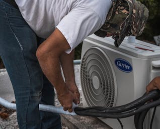 AC unit installation service
